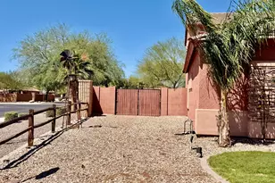 1863 N Westfall Ln, Casa Grande, AZ 85122 - Photo 3
