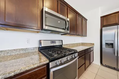 12026 W Briles Road, Peoria, AZ 85383 - Photo 7