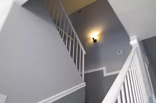 2315 S Peppertree Dr, Gilbert, AZ 85295 - Photo 9