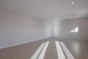 20722 N 230th Ln, Surprise, AZ 85387 - Photo 7