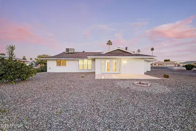 10338 W Caron Drive, Sun City, AZ 85351 - Photo 7