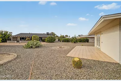 10338 W Caron Drive, Sun City, AZ 85351 - Photo 35