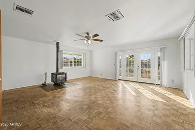 10338 W Caron Drive, Sun City, AZ 85351 - Photo 15