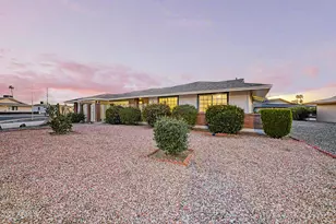 10338 W Caron Dr, Sun City, AZ 85351 - Photo 5