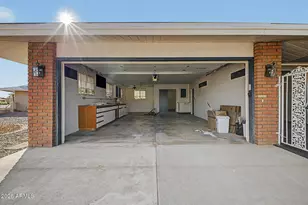 10338 W Caron Dr, Sun City, AZ 85351 - Photo 37