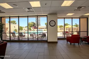 10338 W Caron Dr, Sun City, AZ 85351 - Photo 53