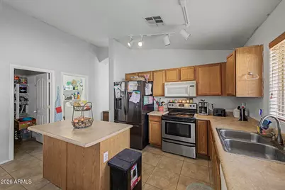 45763 W Dirk Street, Maricopa, AZ 85139 - Photo 13