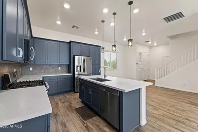 15909 N 74th Lane, Peoria, AZ 85382 - Photo 11