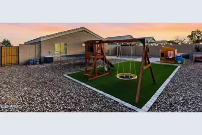 1404 W Montebello Avenue, Apache Junction, AZ 85120 - Photo 23