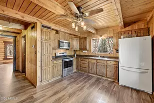 3022 Chevelon Rd, Overgaard, AZ 85933 - Photo 11