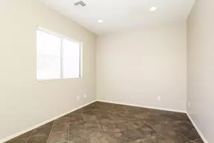 12742 W Charter Oak Rd, El Mirage, AZ 85335 - Photo 11