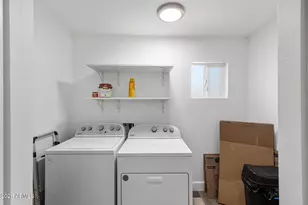 2327 N 31st St, Phoenix, AZ 85008 - Photo 49