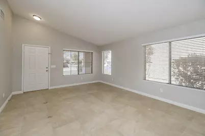 1233 S Colonial Drive, Gilbert, AZ 85296 - Photo 7