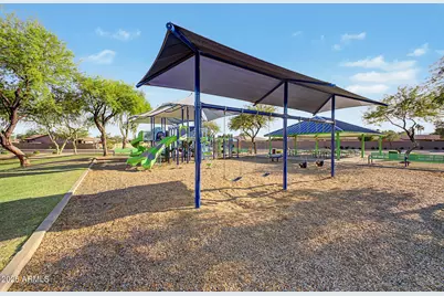 14943 W Port Royale Lane, Surprise, AZ 85379 - Photo 31