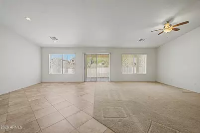 518 E Black Diamond Drive, Casa Grande, AZ 85122 - Photo 7