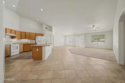 518 E Black Diamond Drive, Casa Grande, AZ 85122 - Photo 11