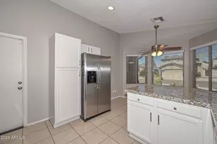 3125 E Siesta Ln, Phoenix, AZ 85050 - Photo 9