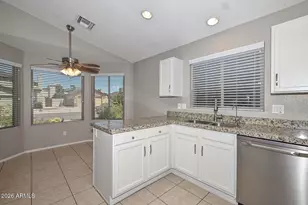 3125 E Siesta Ln, Phoenix, AZ 85050 - Photo 7