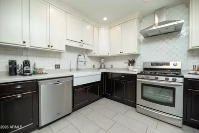 935 E Oregon Avenue, Phoenix, AZ 85014 - Photo 13