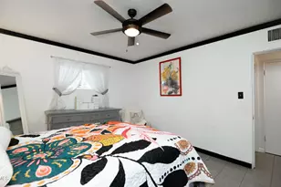 935 E Oregon Ave, Phoenix, AZ 85014 - Photo 25