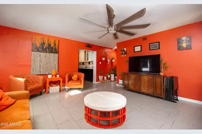 935 E Oregon Avenue, Phoenix, AZ 85014 - Photo 17