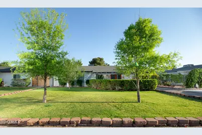 935 E Oregon Avenue, Phoenix, AZ 85014 - Photo 1