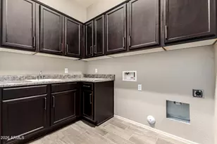 2046 N Steele Cir, Mesa, AZ 85207 - Photo 49