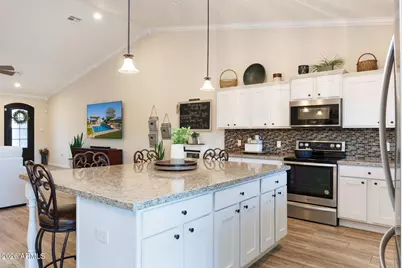 10289 W Ironwood Drive, Casa Grande, AZ 85194 - Photo 13