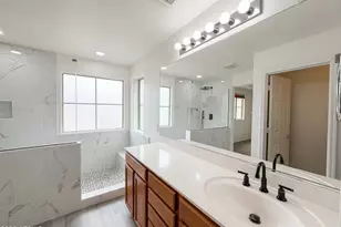 2739 N 73rd Dr, Phoenix, AZ 85035 - Photo 15