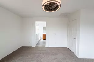 2739 N 73rd Dr, Phoenix, AZ 85035 - Photo 15