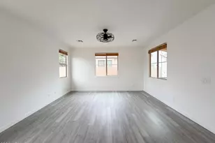 2739 N 73rd Dr, Phoenix, AZ 85035 - Photo 7