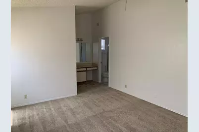 8135 W Krall Street, Glendale, AZ 85303 - Photo 9