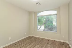 1024 E Tonopah Dr, Phoenix, AZ 85024 - Photo 11