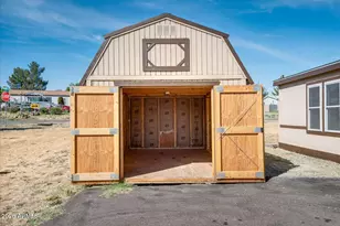 13861 S Spring Ln, Mayer, AZ 86333 - Photo 9