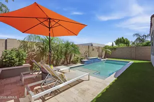 2840 E Sunland Ave, Phoenix, AZ 85040 - Photo 1