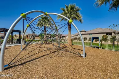2840 E Sunland Avenue, Phoenix, AZ 85040 - Photo 53