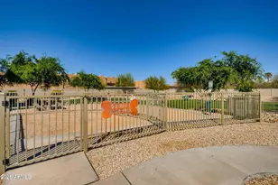 2840 E Sunland Ave, Phoenix, AZ 85040 - Photo 45