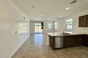 9006 W Rancho Dr, Glendale, AZ 85305 - Photo 9