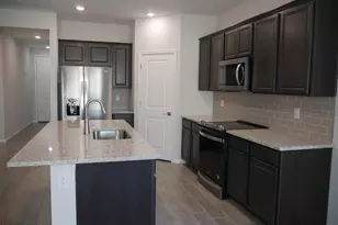 18156 W Daley Ln, Surprise, AZ 85387 - Photo 7
