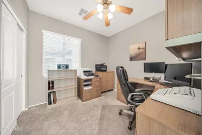2214 W Hedgehog Place, Phoenix, AZ 85085 - Photo 25