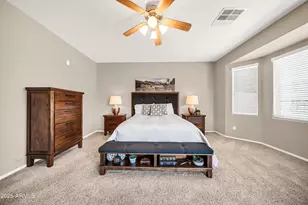 2214 W Hedgehog Pl, Phoenix, AZ 85085 - Photo 19