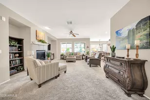 2214 W Hedgehog Pl, Phoenix, AZ 85085 - Photo 5