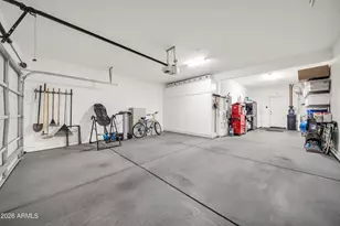 2214 W Hedgehog Pl, Phoenix, AZ 85085 - Photo 39