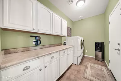 2214 W Hedgehog Place, Phoenix, AZ 85085 - Photo 15