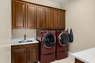 8300 E Dixileta Dr, Scottsdale, AZ 85266 - Photo 25