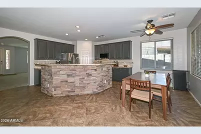 8352 W Molly Lane, Peoria, AZ 85383 - Photo 11