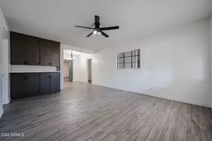 2816 N 33rd Pl, Phoenix, AZ 85008 - Photo 13