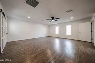 2816 N 33rd Pl, Phoenix, AZ 85008 - Photo 15