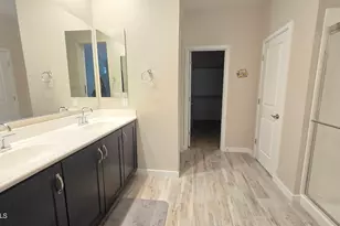 16860 W Buckhorn Trl, Surprise, AZ 85387 - Photo 17