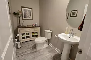 16860 W Buckhorn Trl, Surprise, AZ 85387 - Photo 29